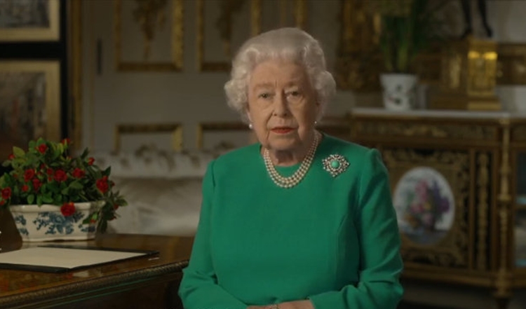 【英国女王】英国女王就新冠疫情向全国发表特别讲话:坚信“一定能够取得抗疫胜利”