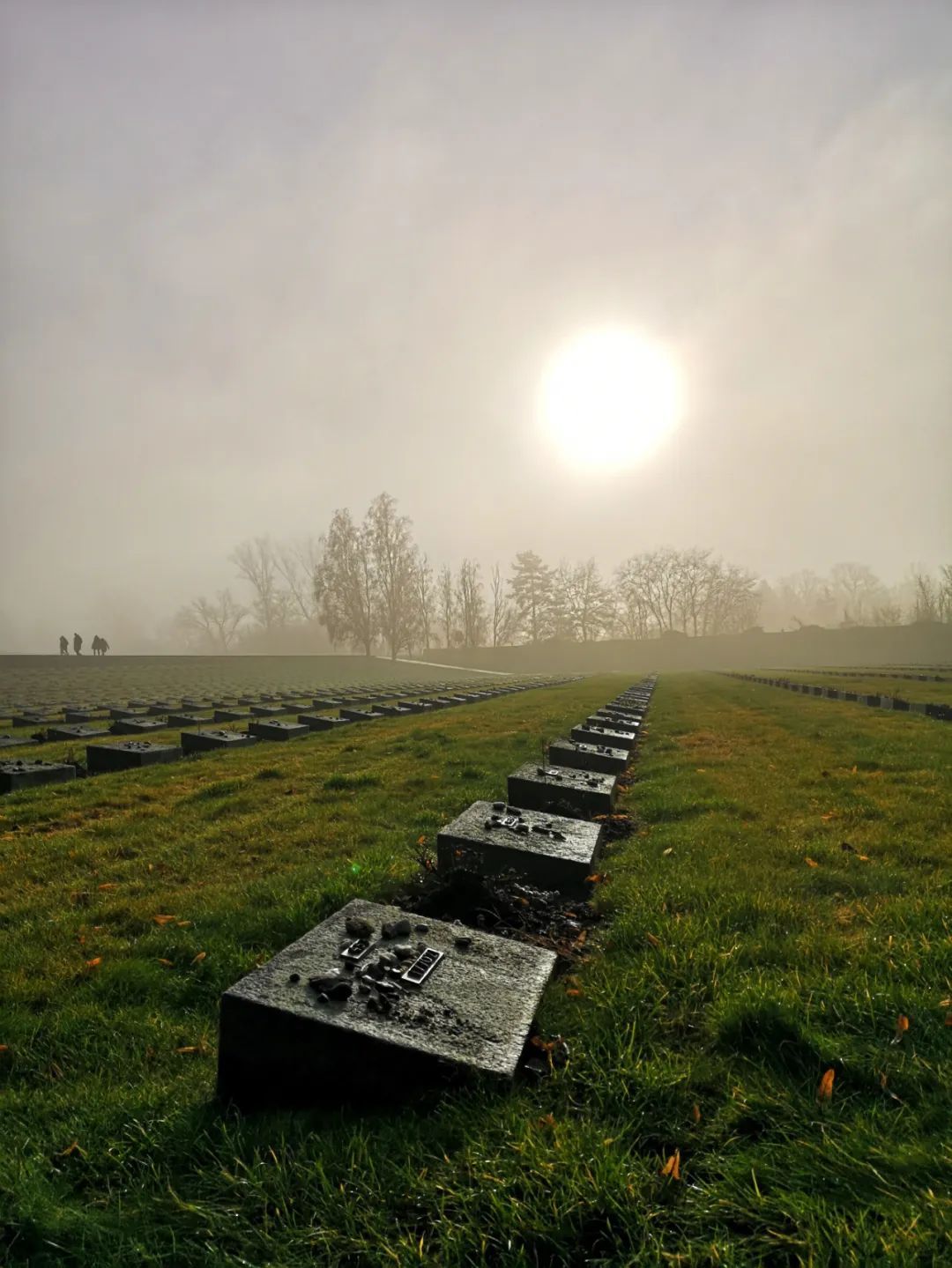 [军事历史]迷雾中的特雷津集中营