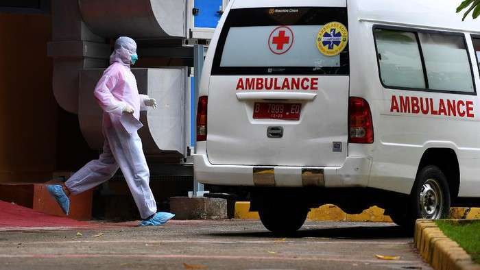 口罩@印尼廖岛一急救车司机盗窃医用口罩被捕