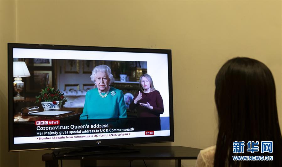 「英国女王」英女王发表特别讲话