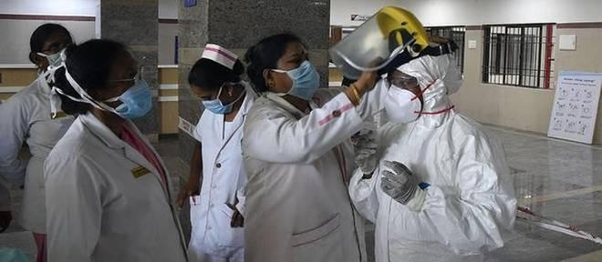 央视新闻@印度护士协会递交请愿书：装备不足面临感染风险