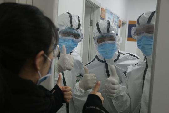 #疫情#一线抗疫群英谱丨“全力以赴，不辜负老百姓对军队的信任”