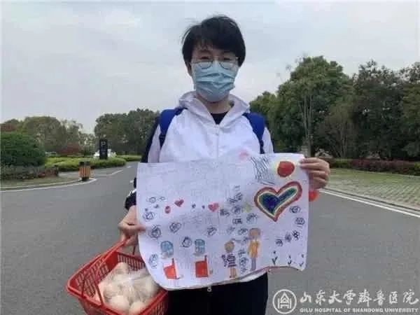 「张静静」张静静丈夫还在非洲，当地使馆发声