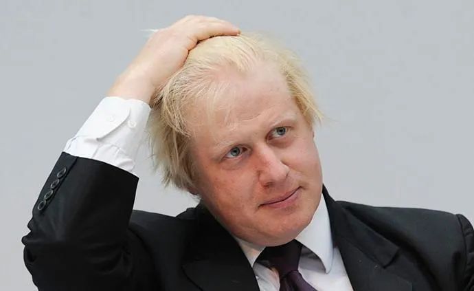 『英国首相』“英国首相正在接受标准氧气治疗”