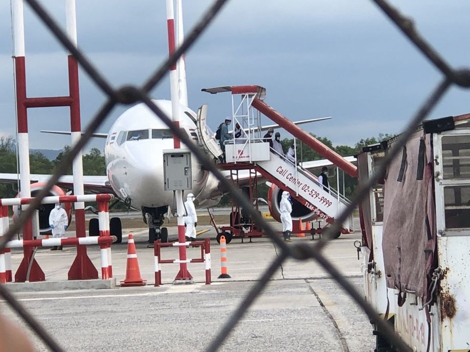 央视新闻▲泰国76人赴印尼参加宗教活动 回国后42人确诊感染新冠肺炎