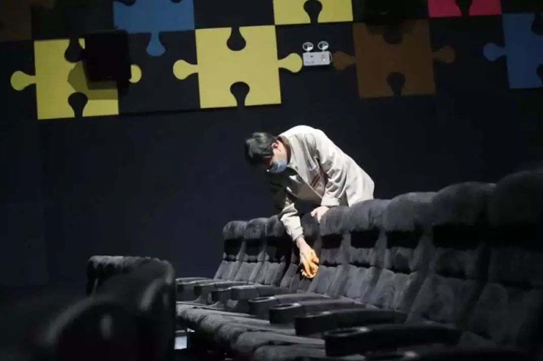 「时政」电影院、KTV等娱乐场所啥时能开？官方明确了