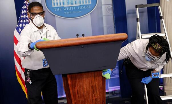 #白宫#白宫记者被曝疑似感染新冠病毒后，所有记者与会前都要先接受检测