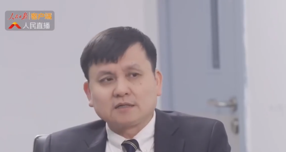 『张文宏』张文宏：五一启动一些旅游项目是合理的，建议大家自带干粮