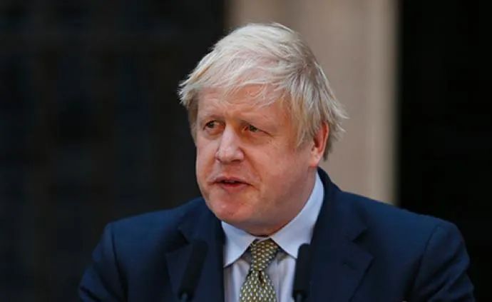 国际社会▲英国首相病情改善，可短时间行走