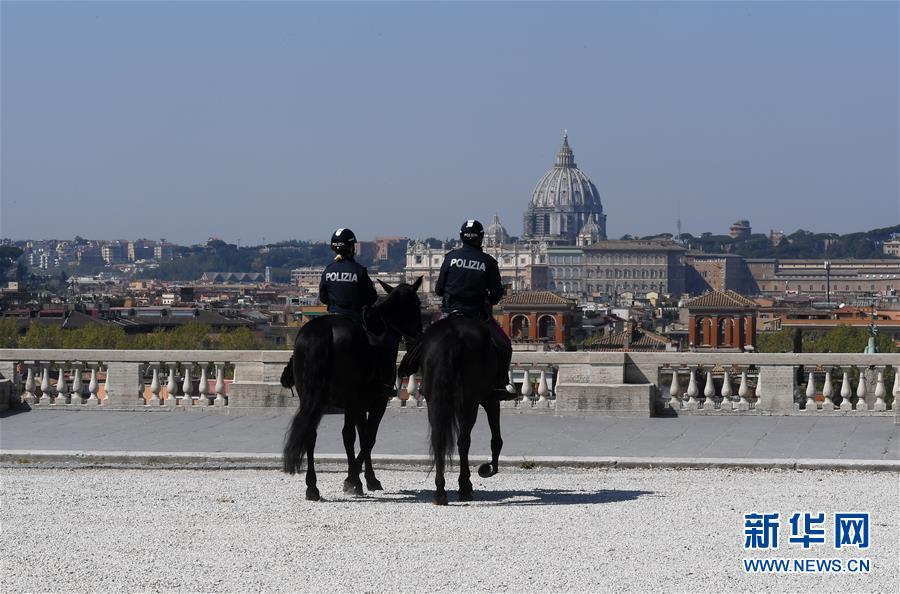 #罗马市#意大利罗马：骑警巡逻