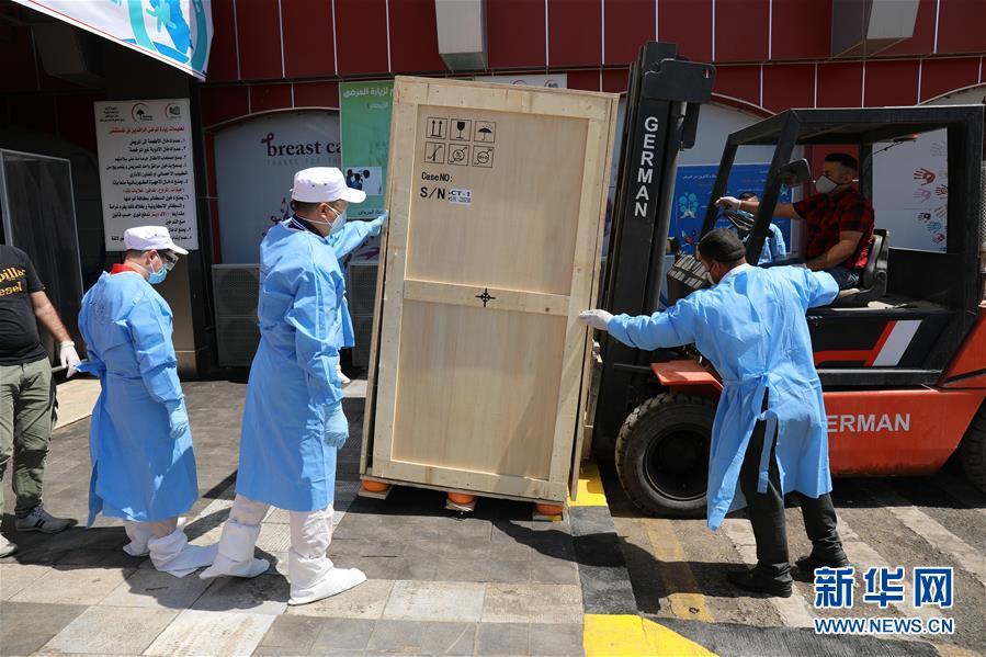 中国红十字会：中国专家组在伊拉克架设CT设备