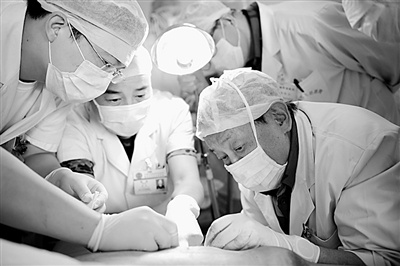 人工关节▲严厉的老师 慈祥的医者——缅怀卢世璧院士