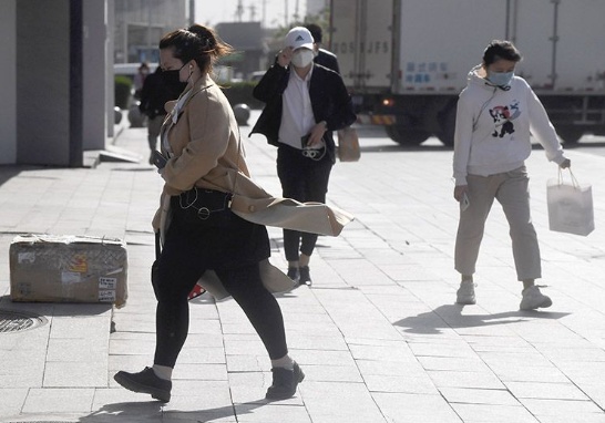 『北京大风』标题已被大风吹走