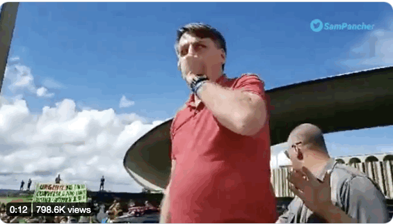 疫情■巴西多地集会抗议防疫封锁，总统解除赞成隔离的卫生部长职务