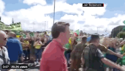 疫情■巴西多地集会抗议防疫封锁，总统解除赞成隔离的卫生部长职务