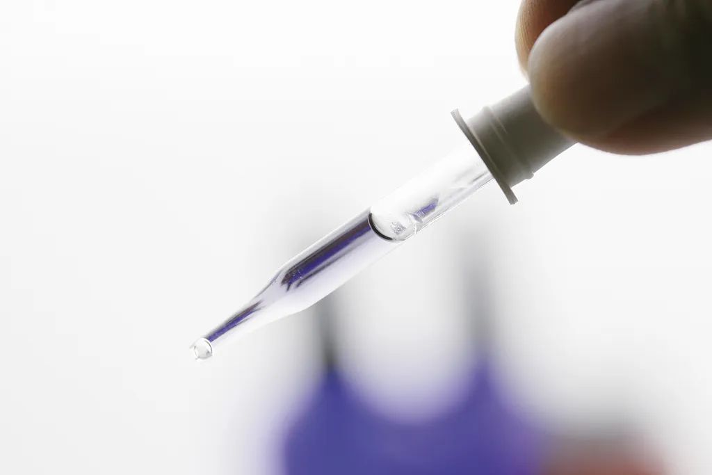 [眼药水]眼药水您用对了吗？这些误区要避免→