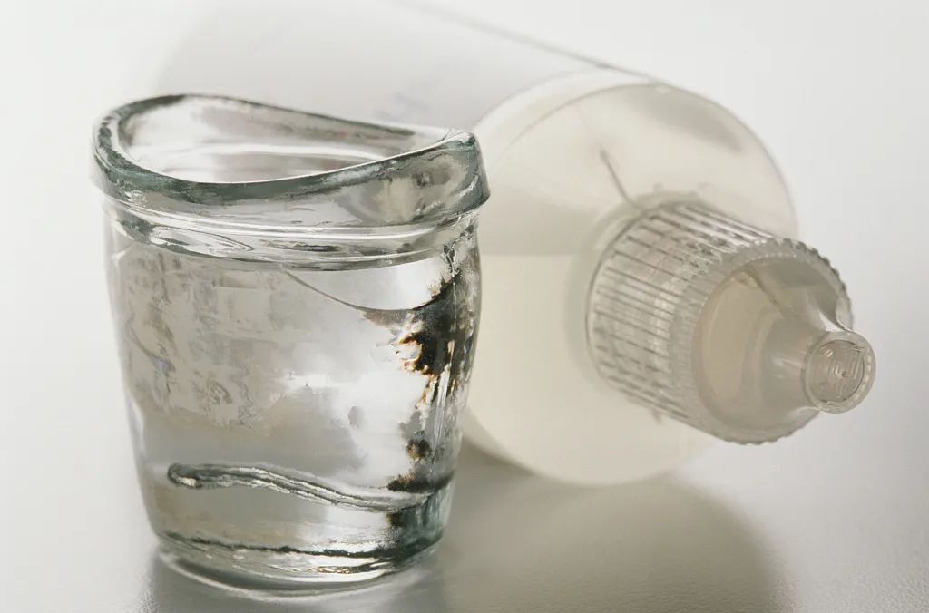 [眼药水]眼药水您用对了吗？这些误区要避免→