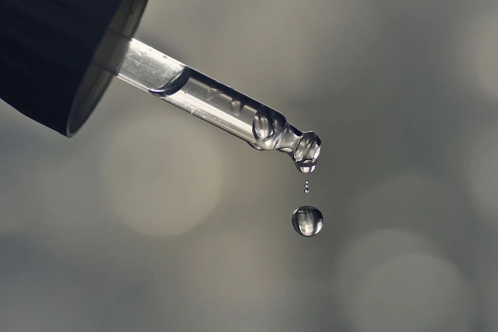 [眼药水]眼药水您用对了吗？这些误区要避免→