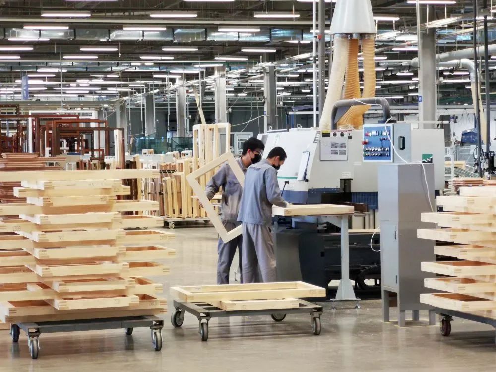 经济▲新华时评 | 保亿万市场主体，汇中国经济“千顷澄碧”