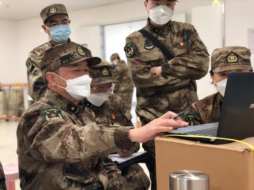 ■武汉战疫丨 在ICU，我们是用十二分的努力救治危重患者