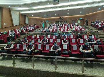 肺炎@携手抗击新冠肺炎 中国抗疫医疗专家组来到吉隆坡中央医院