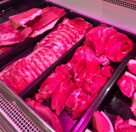 生鲜食品：猪肉也打光？生鲜打灯套路多