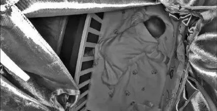 婴儿:半个月就要3000块……婴儿“睡训”真的靠谱吗?