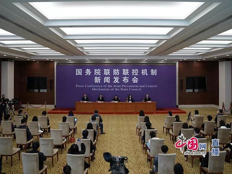 「电子商务」如何通过“快递进村”工程推动农产品从农村“走出来”?【国务院联防联控机制权威发布会系列问答】