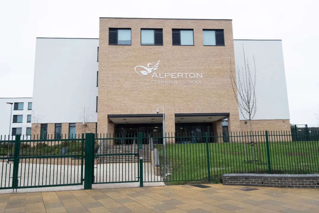 【教育】在欧洲上网课是种什么体验？