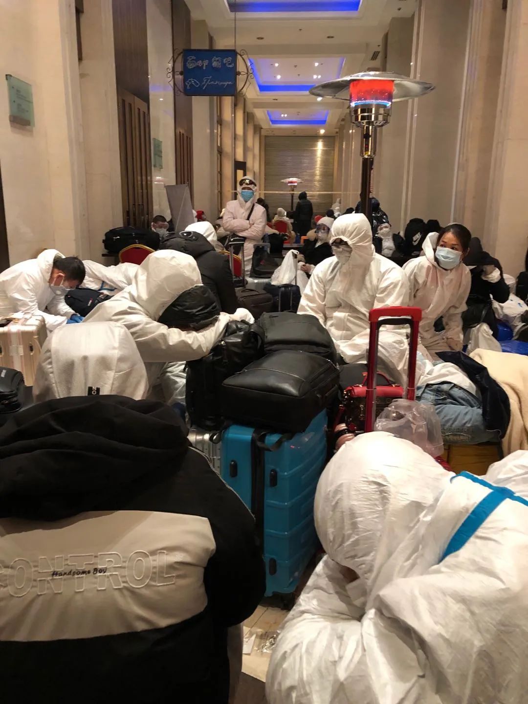 莫斯科@“不想给祖国添麻烦，但实在没办法了”