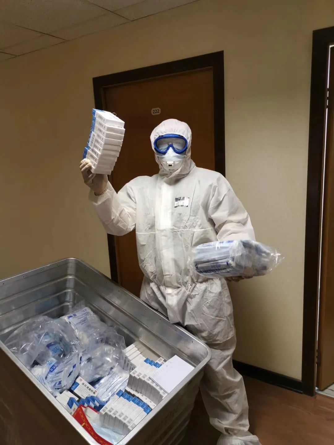 莫斯科@“不想给祖国添麻烦，但实在没办法了”