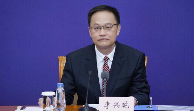 口罩：中国口罩被贱卖？加价出售给国外？商务部回应:不客观、不准确