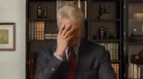 皮特▲布拉德·皮特“周六夜现场”节目中扮演福奇，吐槽特朗普新冠言论