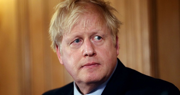 英国工作@英国首相返回首相府 将于27日恢复工作