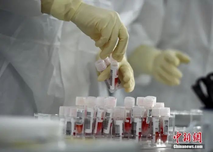 『传染病』新冠病毒是人造的？权威专家回应