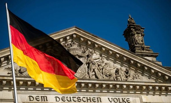 财经▲德国累计确诊逾15.8万例 40多天来单日新确诊数首次低于1000例