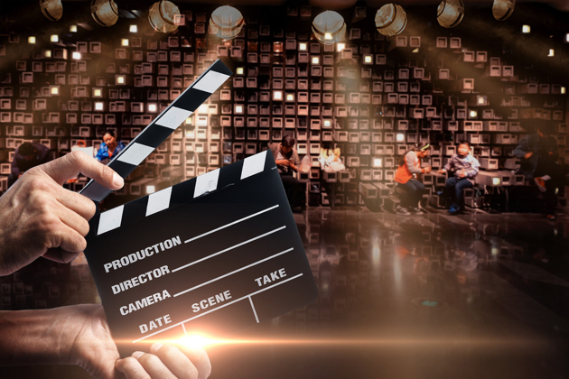 「电影」全年票房损失或超300亿元！国家电影局：支持各地购买发放电影票，鼓励院线跨地区兼并重组