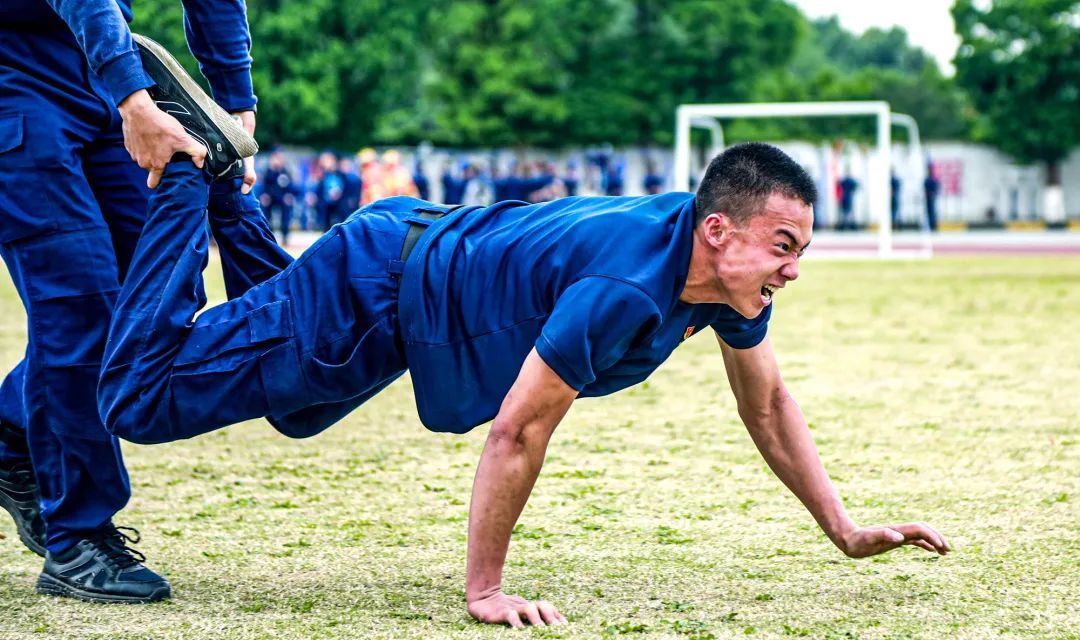 消防：新训里的那些“口是心非”
