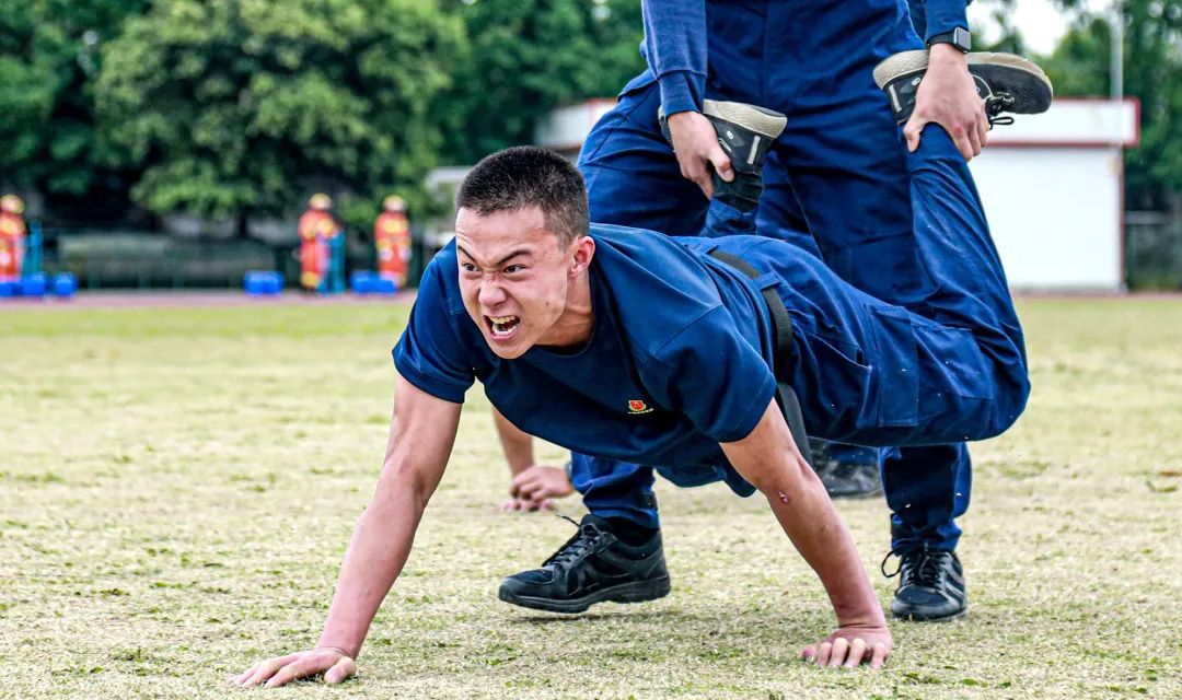 消防：新训里的那些“口是心非”