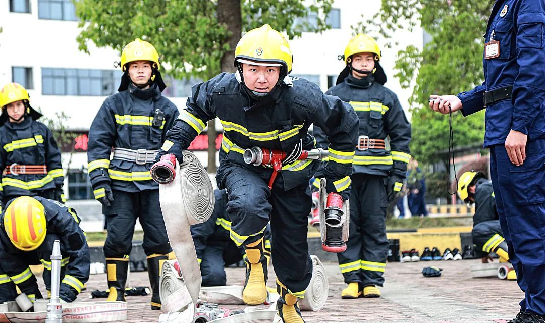 消防：新训里的那些“口是心非”