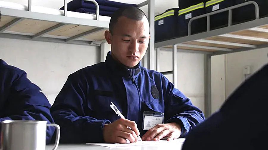 消防：新训里的那些“口是心非”
