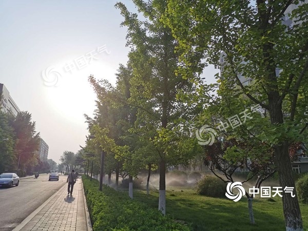 天气▲热度升级!今日北京冲击31℃将创今年新高 五一假期前半段更热