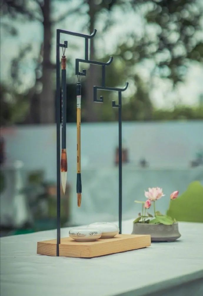 『』夜读 | 你好，五月