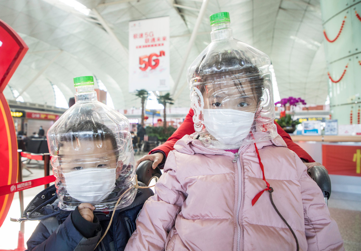 摄影@《百名摄影师聚焦COVID-19》画册在京出版 生动讲述中国抗击疫情故事