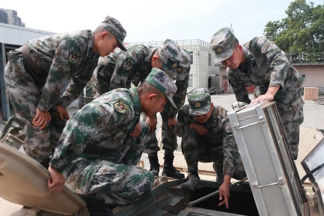 「中国水电」五一劳动节，致敬坚守平凡岗位的基层官兵