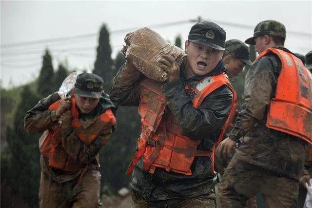 「」今天,告诉你迷彩为何那么“脏”!