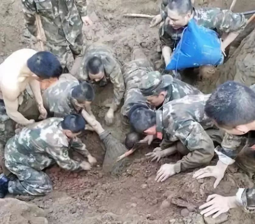 「」今天,告诉你迷彩为何那么“脏”!