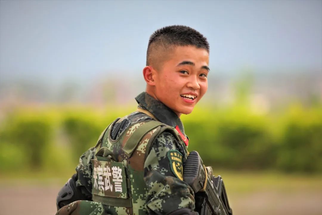 「」今天,告诉你迷彩为何那么“脏”!