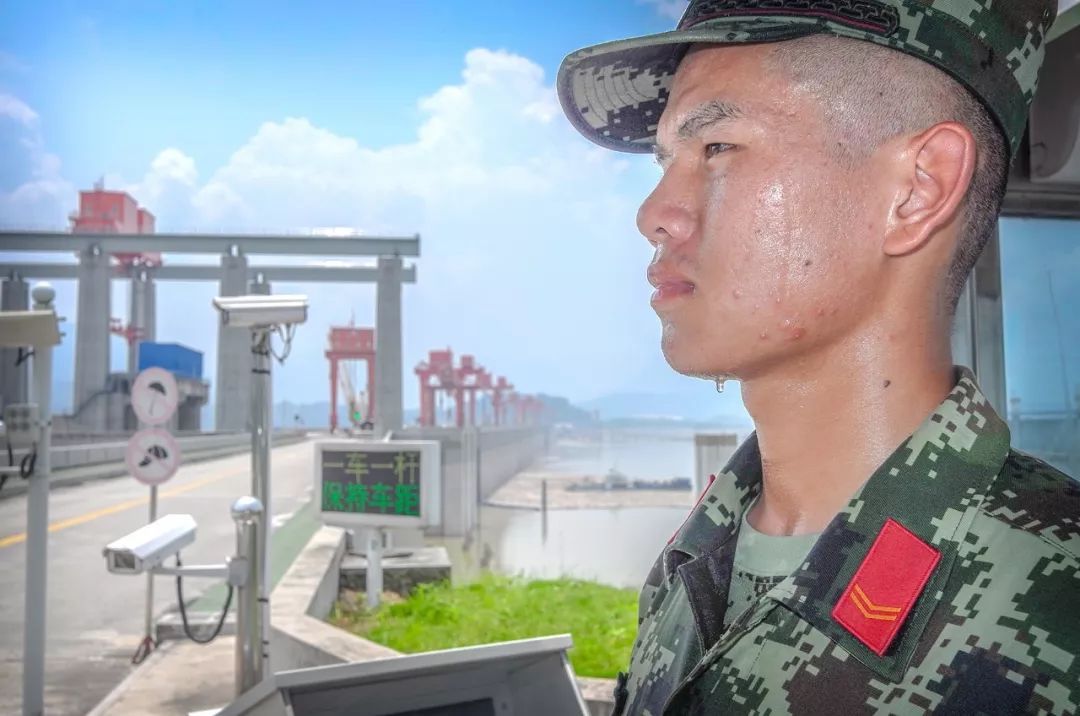 「」今天,告诉你迷彩为何那么“脏”!