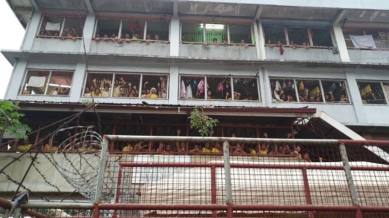 央视新闻▲菲律宾宿务市监狱新增126例新冠肺炎病例 累计确诊超300例